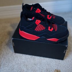 Air Jordan 4 Red Thunder 