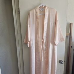 $50*Vintage Christian Dior intimate/sleepware Robe $50