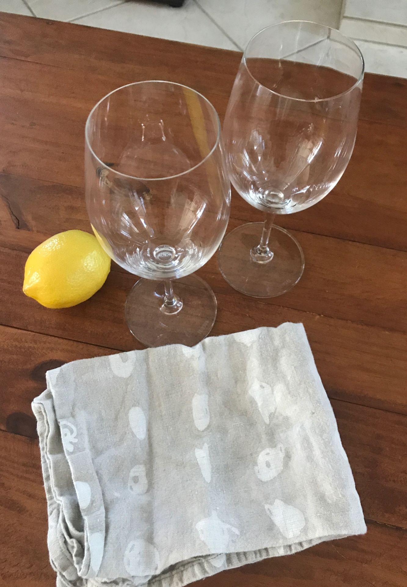2 Riedel Wineglasses