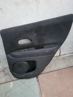 Door trim panel