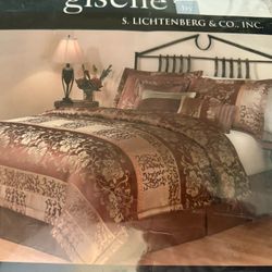 Queen Size Comforter 