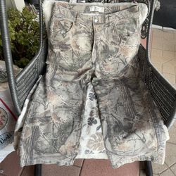 Hollister Super Baggy Camo Pants