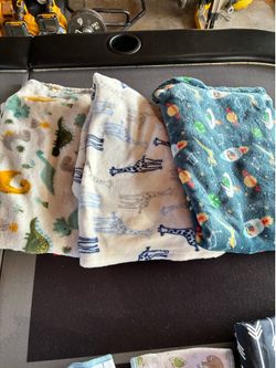 Soft baby blankets $5