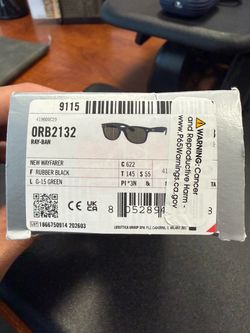 Ray-Ban Wayfarer black sunglasses