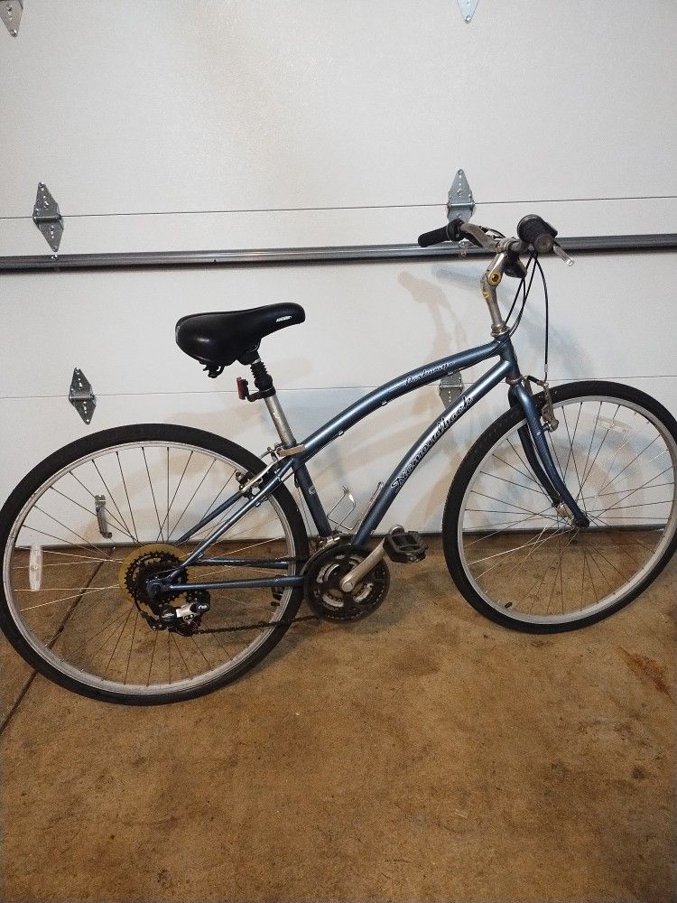 700c Diamondback Bike