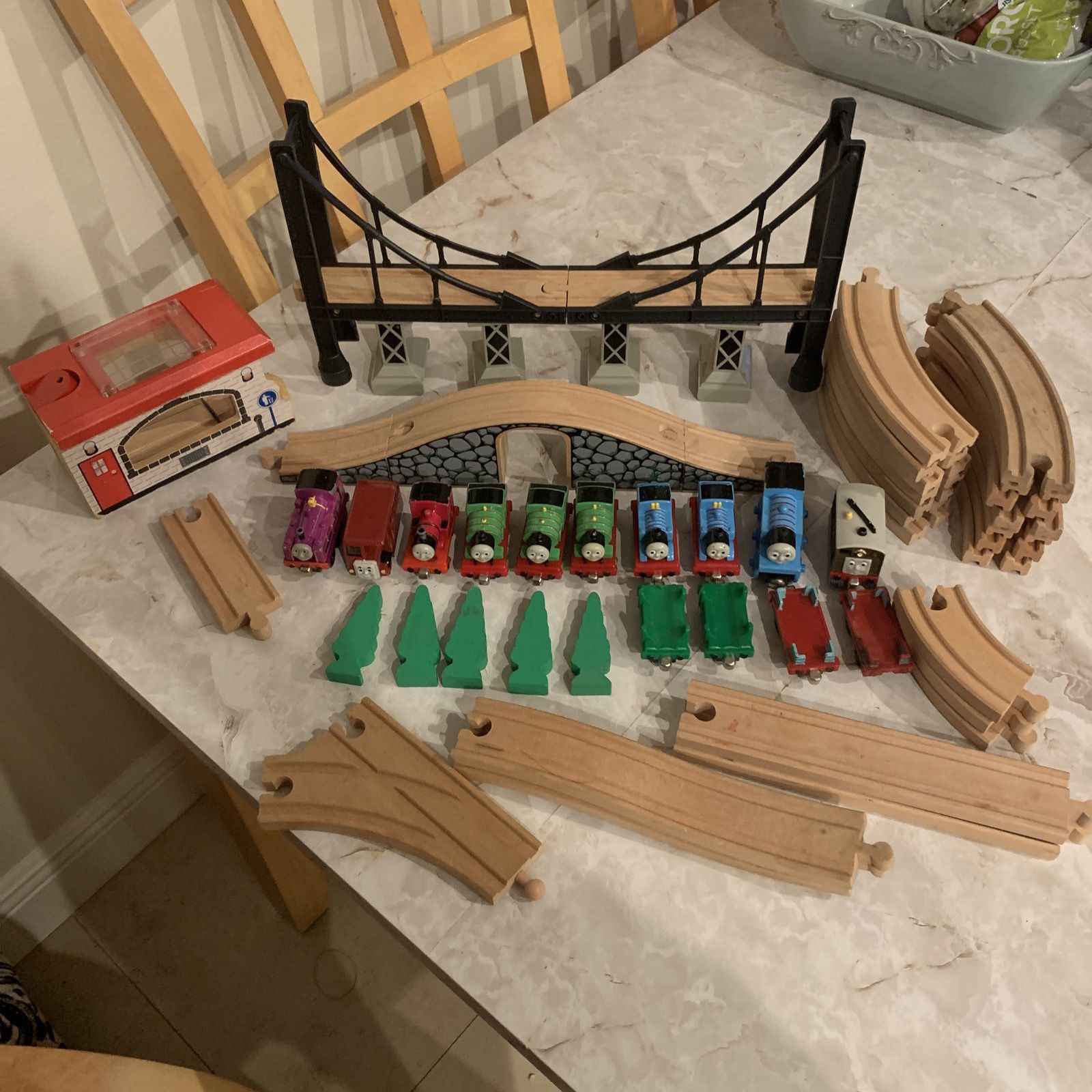 Thomas & Friends Wooden Railway Lot of 70++ Track, Bridge , Cars, Trees ++