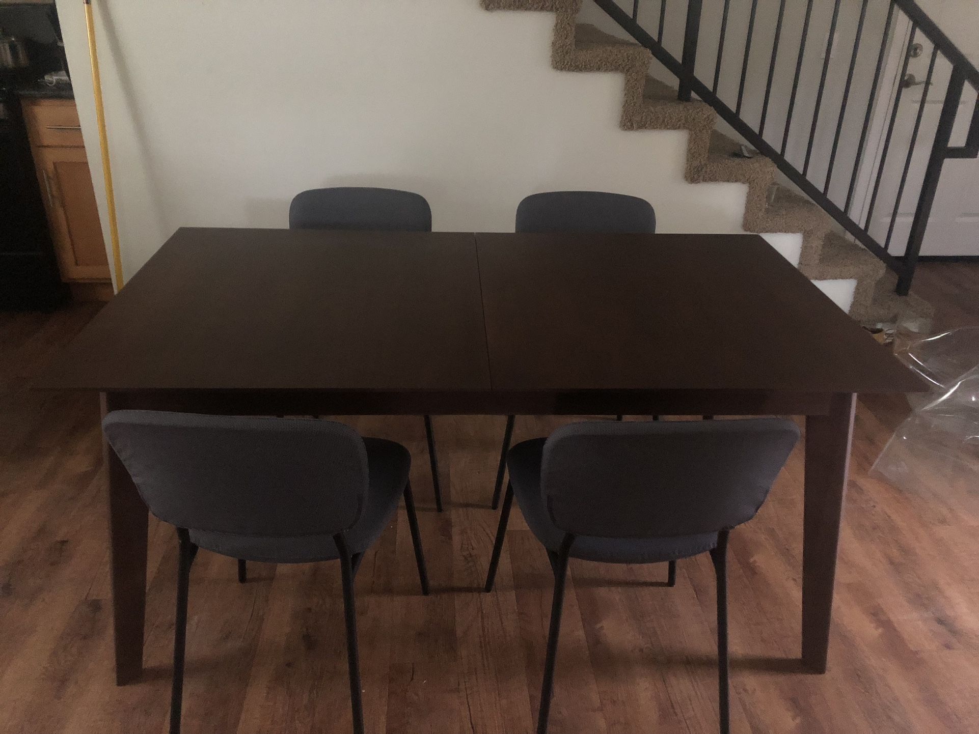 IKEA Extendable Dining Table - Like New