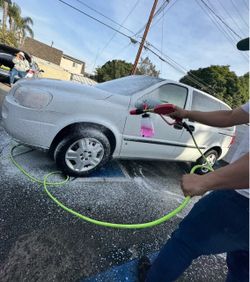 Car wash & detailing