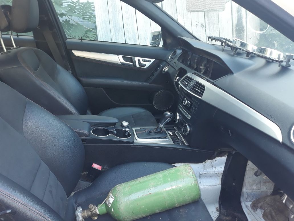 Benz C 250. 2014 part only