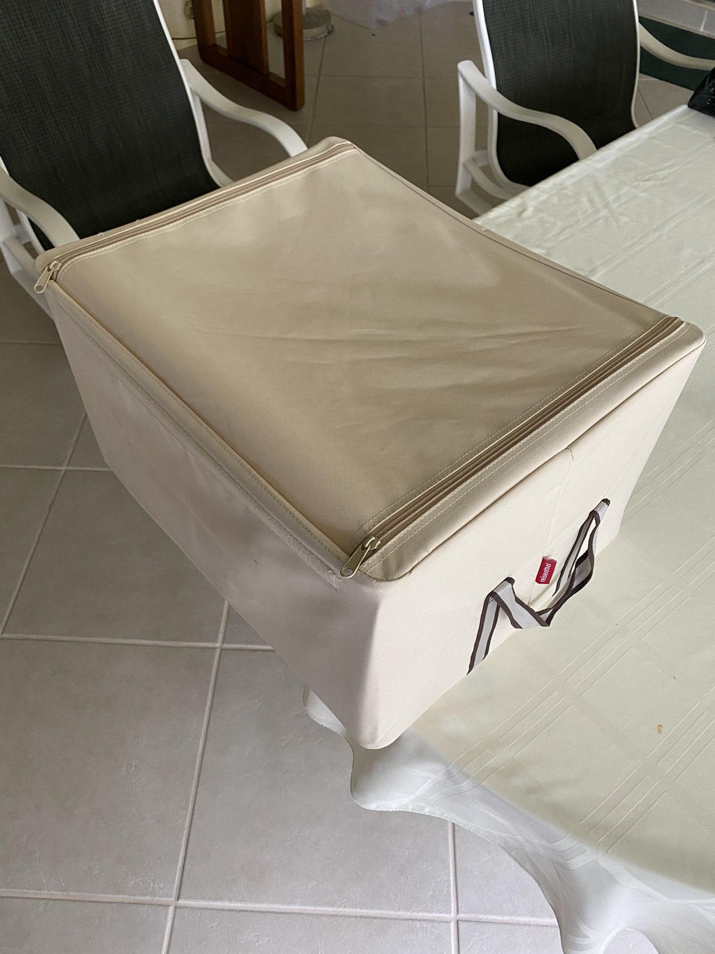 Storage/ hat container, canvas/fabric