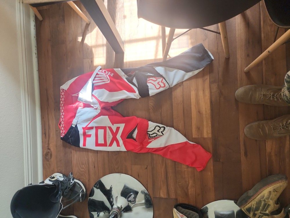 Fox Pants Size 38