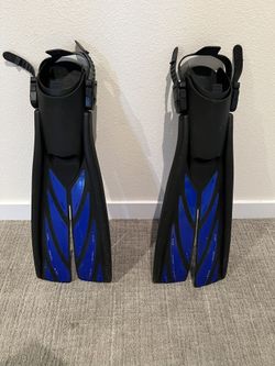 Split Scuba Fins