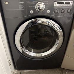 LG Electric Dryer 