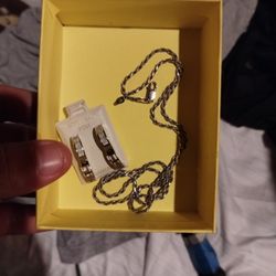 chain an ear ring set 