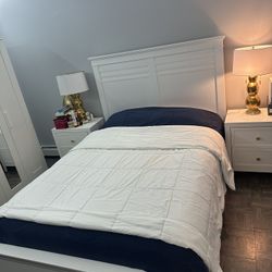 Queen Bed Frame With Nights Stand