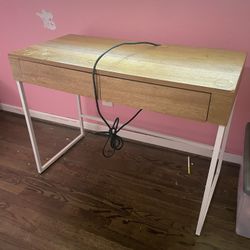 Kid’s Desk - Two Drawers - Electrical Outlet