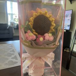 Beautiful LED Crochet Sunflower Bouquet 