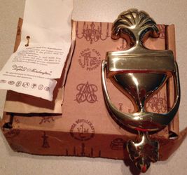 Virginia Metalctafters door knocker Brass
