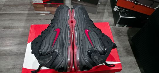 NIKE TOTAL MAX UPTEMPO 2021