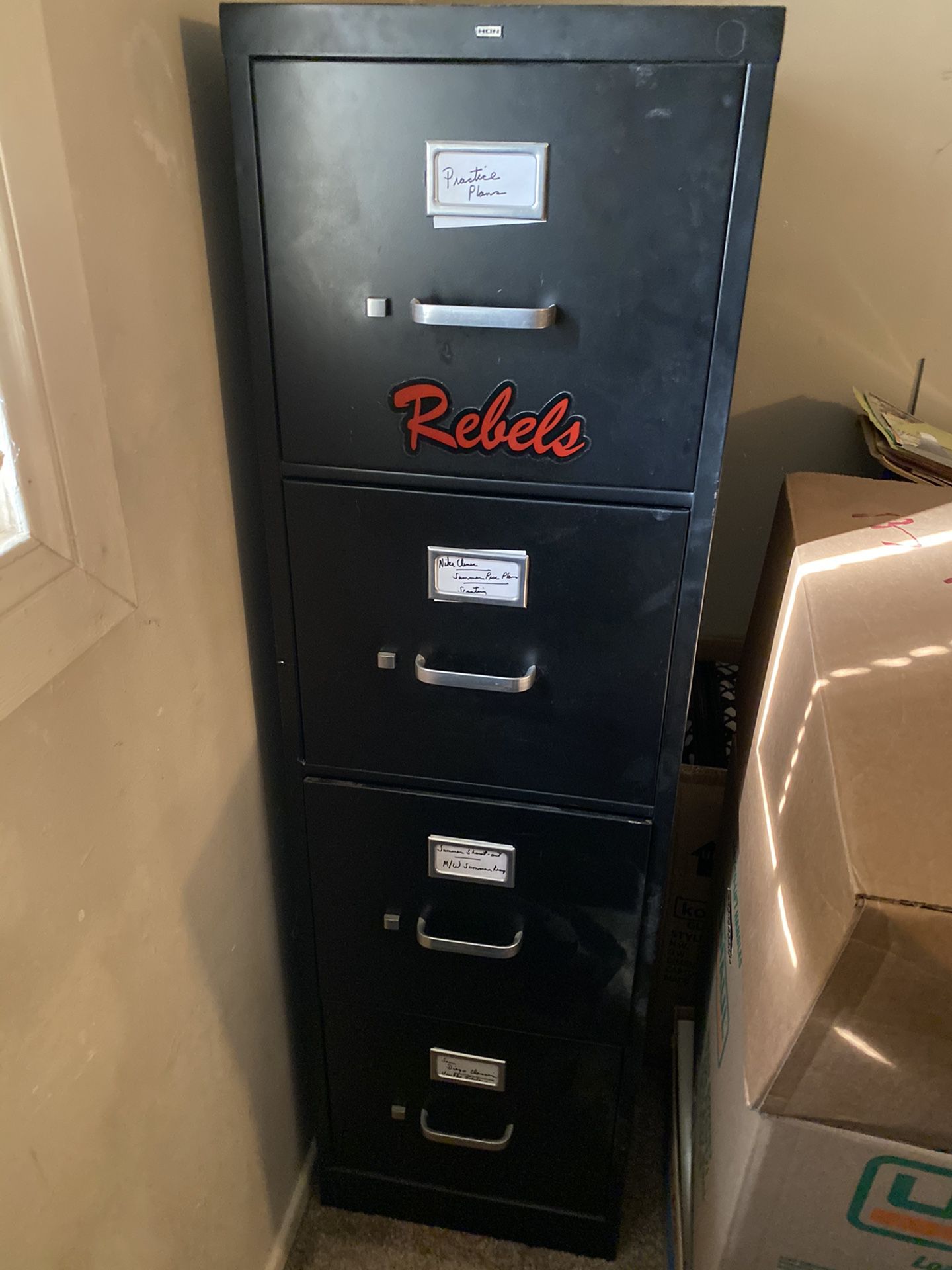 Black Fileing Cabinet (holds Normal Papers)