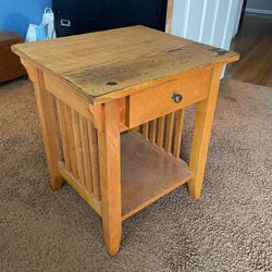 Mission style sidetable