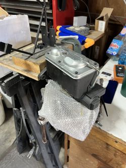 C10 Master cylinder