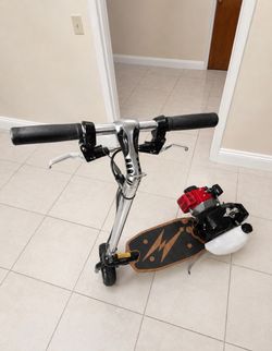 Cyflo 41CC gas scooter brand new in box