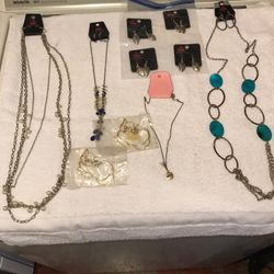 All New Beautiful Women Jewelrys Need Gone Asap