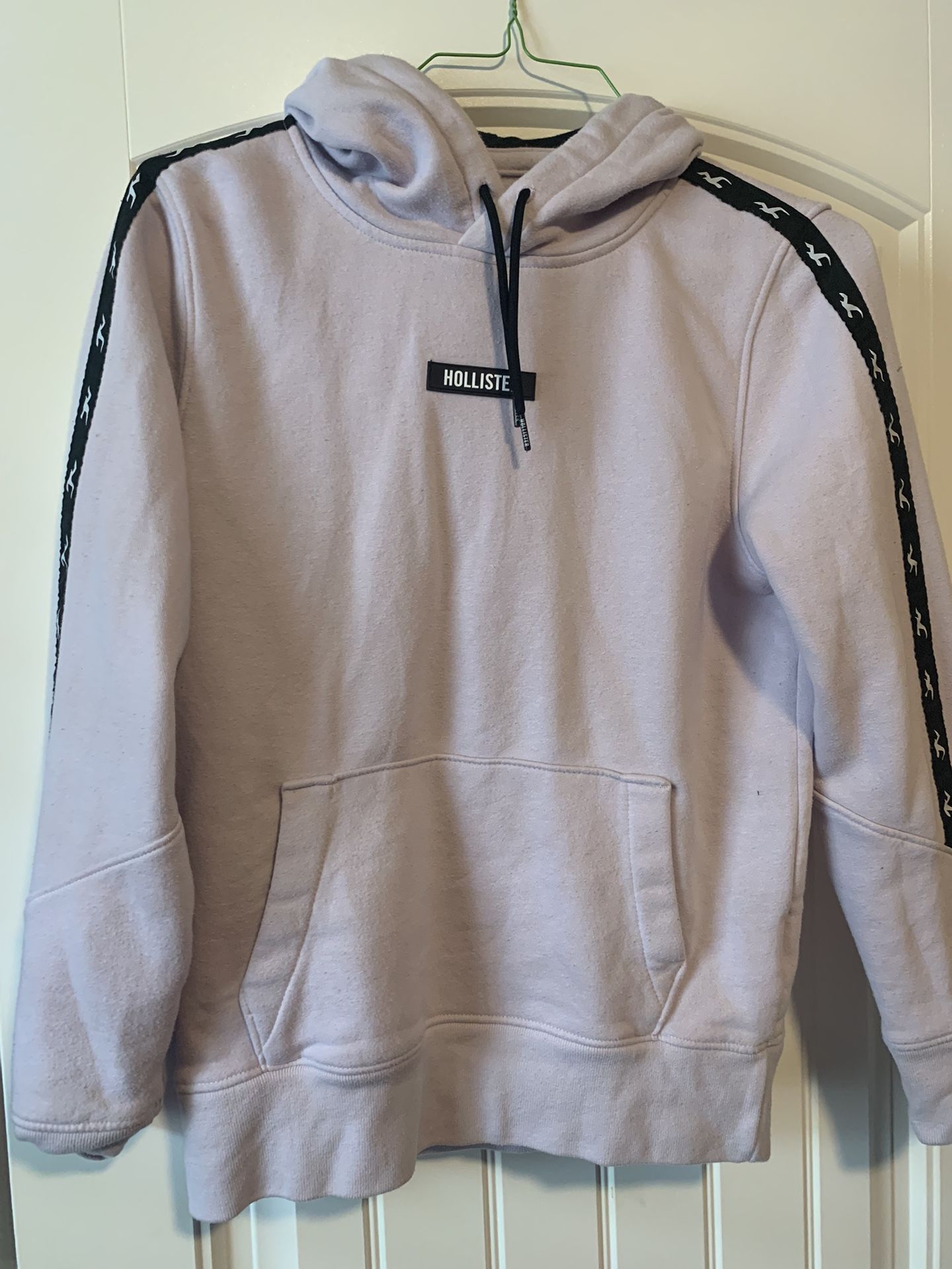 Hollister Hoodie Mens Sz XS Light Purple for Sale in Kaysville, UT - OfferUp