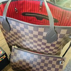 Authentic Gucci Purse & Louis Vuitton Purse 