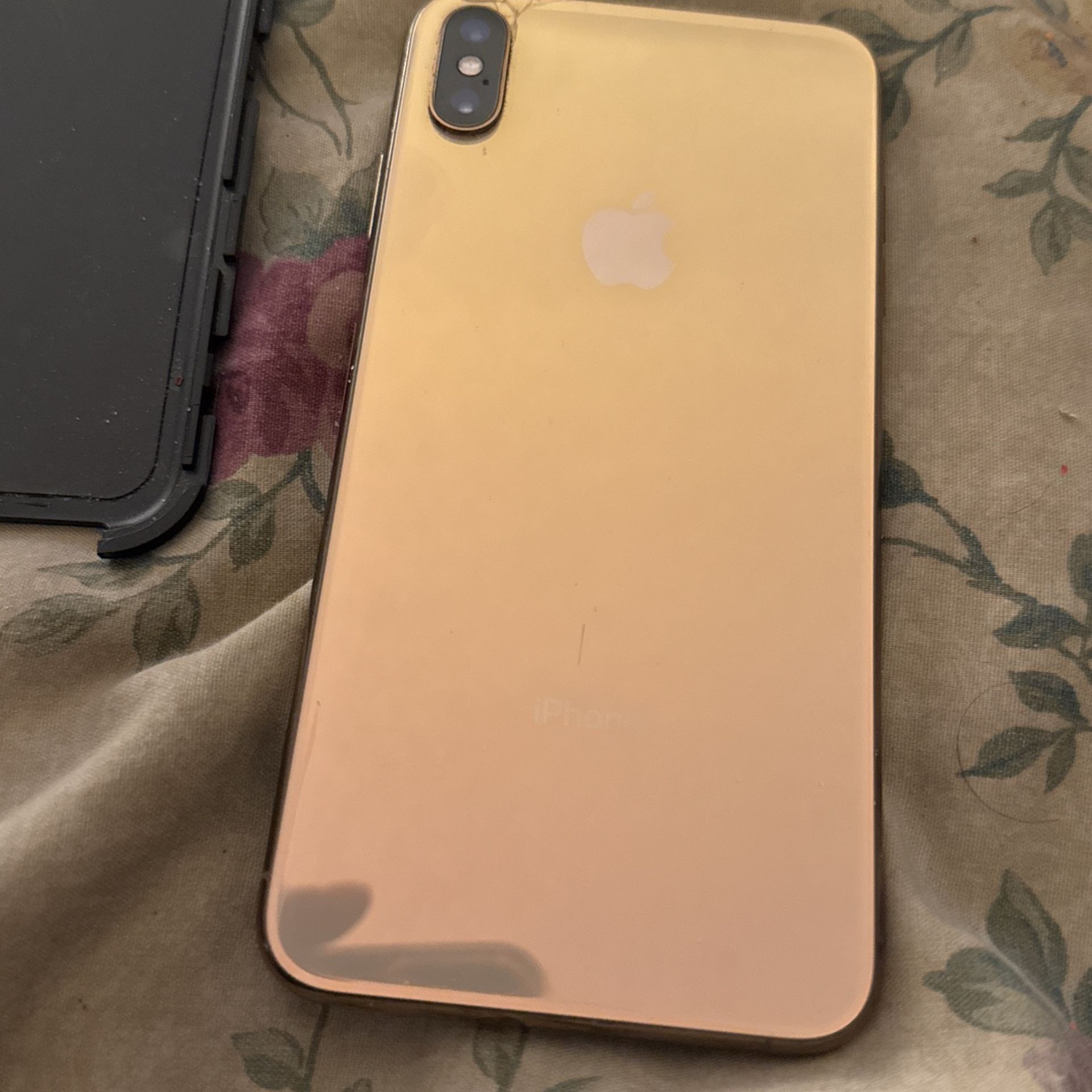 I Phone  Xs Max 