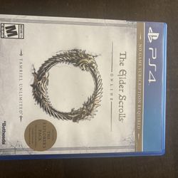 The elder scrolls PS4 gaming disc 