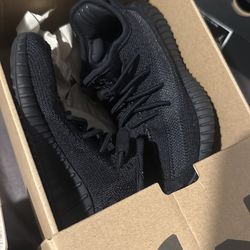 Yeezy 350 kids