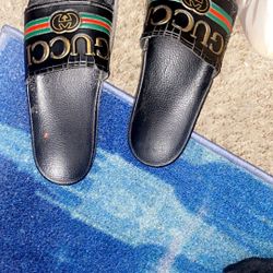 Gucci Slides 