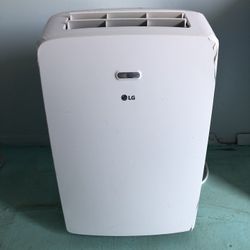 LG 10,200 BTU Portable Air Conditioner 