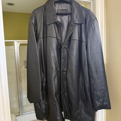 Men’s IZOD Leather coat