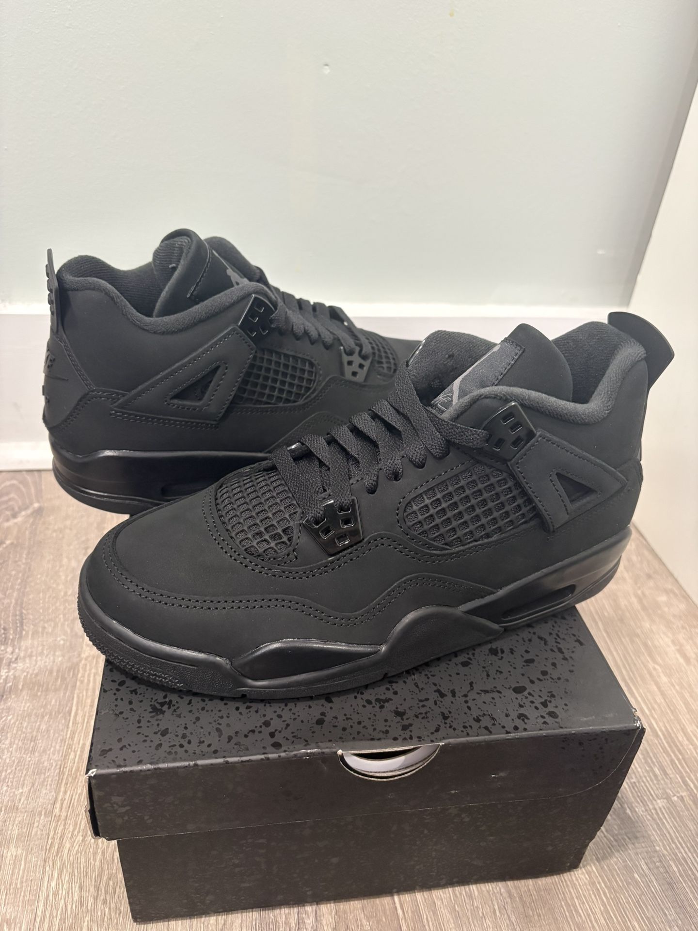 Jordan 4 Retro ‘Black Cat’ (2025)