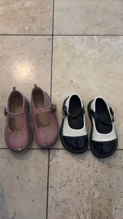 Girls shoes