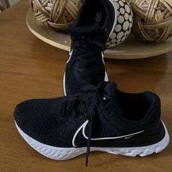 Nike Shoes 10