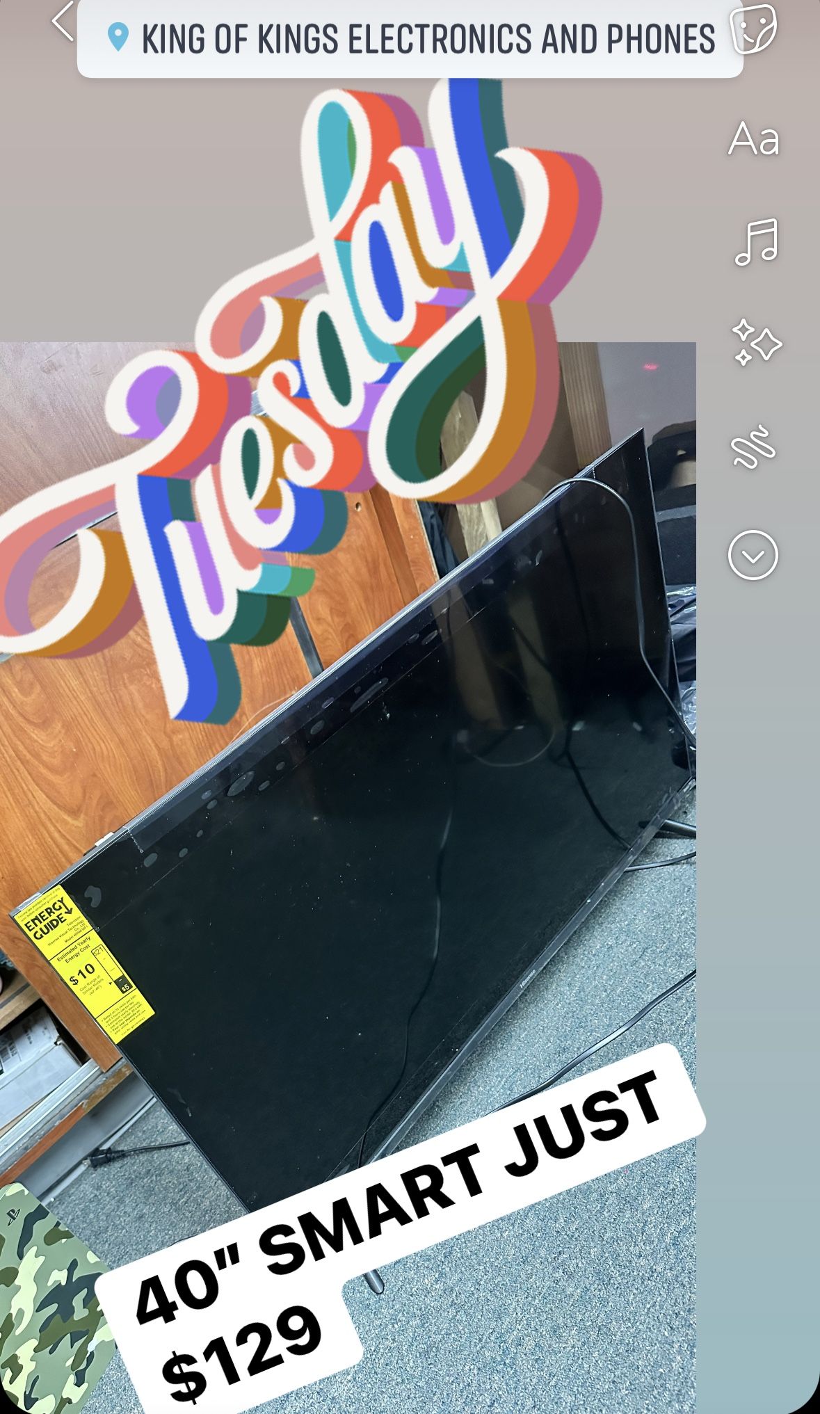 SMART TV 40”. With Remote Like New $129