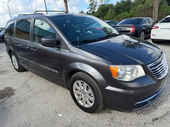 2016 Chrysler town n country