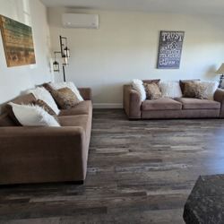 Couch Sofa Set Excellent Condition 