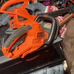 BLACK AMD DECKER HEDGER AND BLOWER