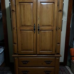 6-piece Bedroom Set with Queen Bed (Brown)