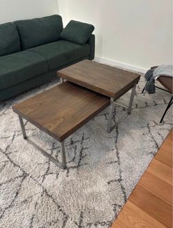 Couch rug and coffee table for sale