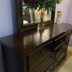 Bureau With Mirror