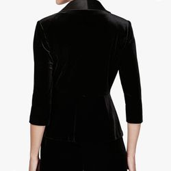 Women’s Elegant Jacket