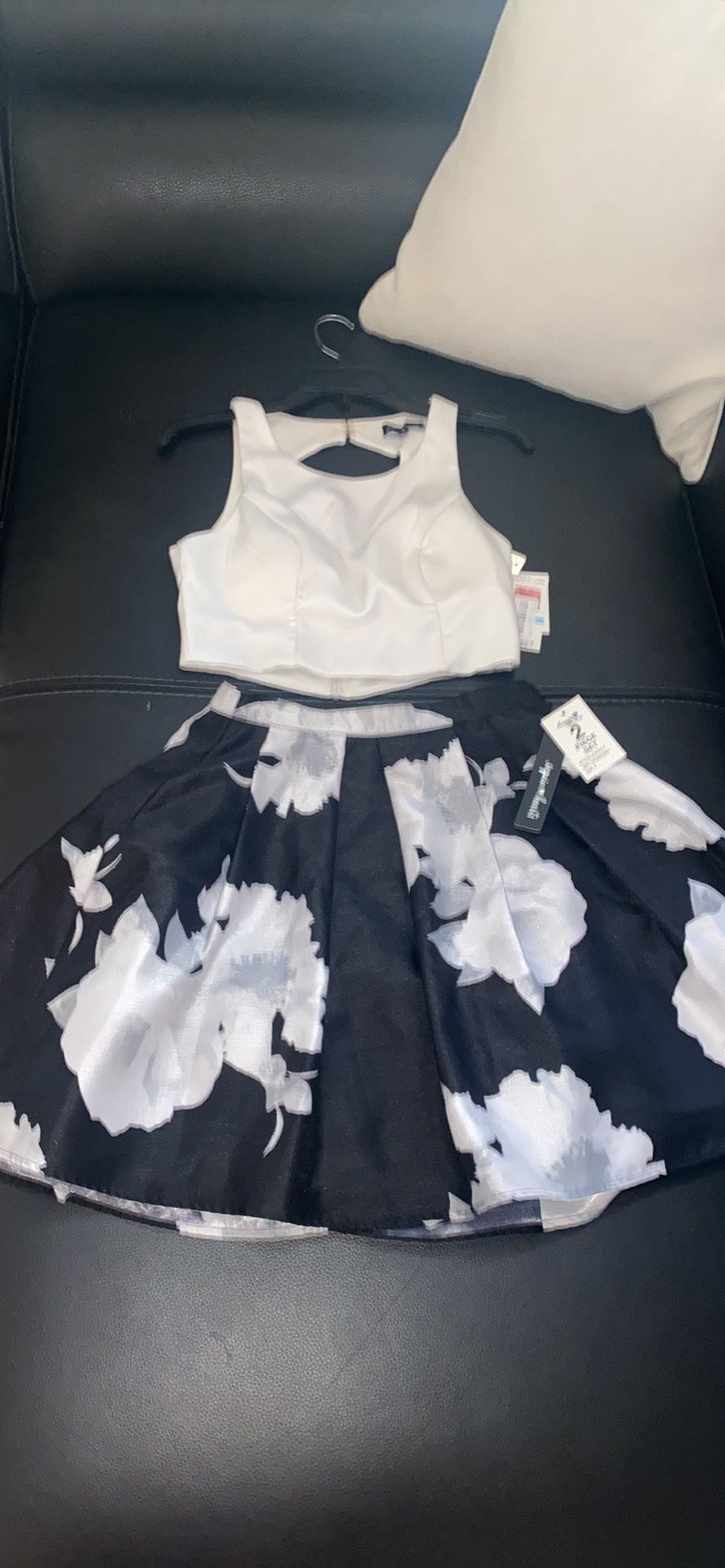 Dillards’s 2 Pieces Home Coming Dress 