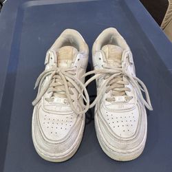 Nike Air Force 1 White Sneakers Size 6.5 Casual Shoes