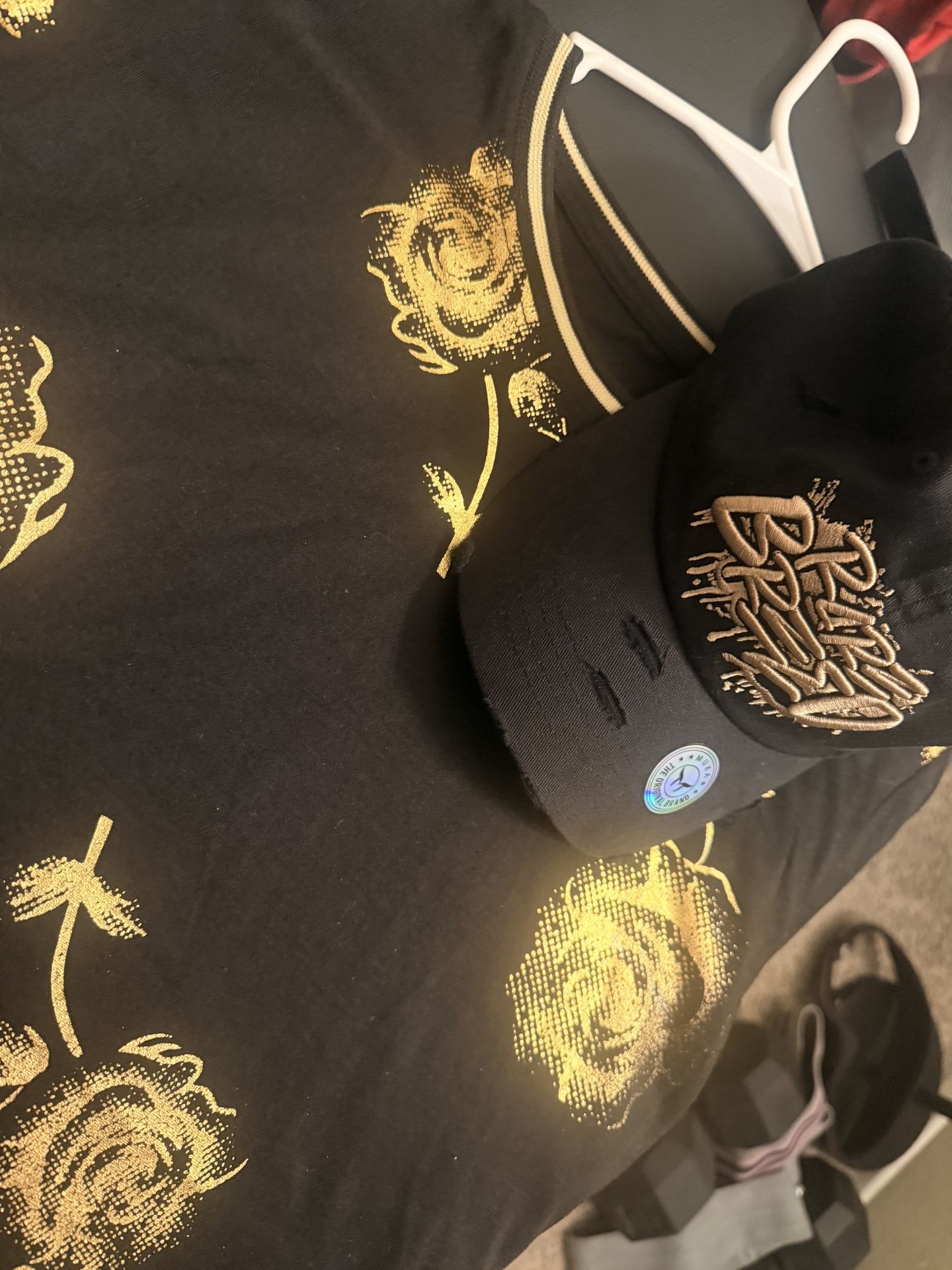 Rose pedal Shirt with Gold Rare Breed Hat